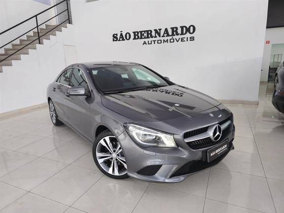 MERCEDES-BENZ CLA 200 1.6 URBAN 16V FLEX 4P AUTOMÁTICO MERCEDES-BENZ CLA 200 1.6 URBAN 16V FLEX 4P AUTOMÁTICO